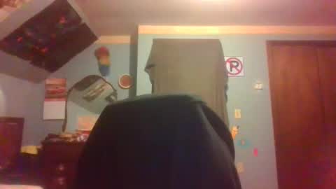 Snapshot of desireepeach69 chatting on 25, 5, 2026 desireepeach69 online show from 25, 5, 2026