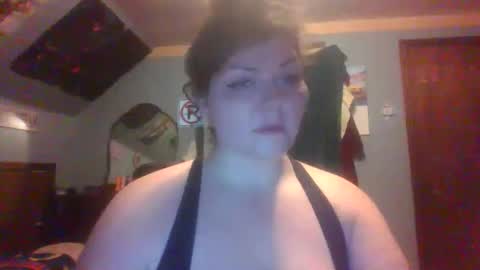Snapshot of desireepeach69 chatting on 6, 6, 2026 desireepeach69 online show from 6, 6, 2026