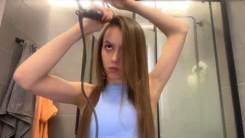 Ksenia online show from 21, 5, 2026