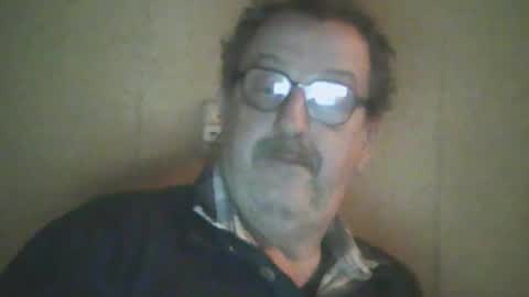 Snapshot of destelp chatting on 2, 3, 2026 destelp online show from 2, 3, 2026