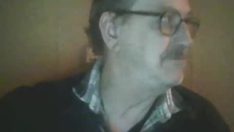 Snapshot of destelp chatting on 3, 3, 2026 destelp online show from 3, 3, 2026