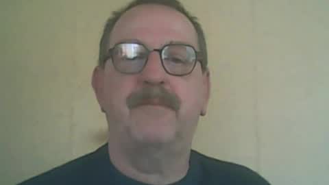 Snapshot of destelp chatting on 5, 4, 2026 destelp online show from 5, 4, 2026
