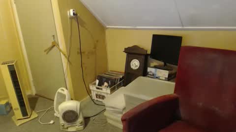 Snapshot of destelp chatting on 2, 5, 2026 destelp online show from 2, 5, 2026