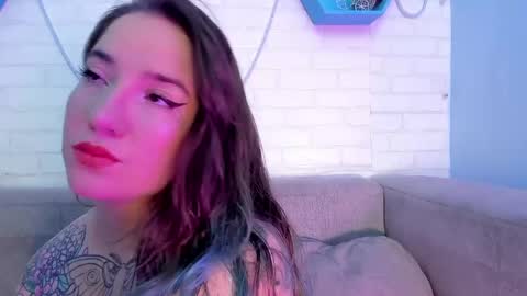 Deva Blue online show from 6, 3, 2025