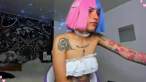 Snapshot of devadoll chatting on 11, 3, 2025 Gi HELP ME REACH 50 THUMPS UP 3 online show from 11, 3, 2025