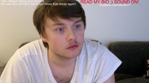 Snapshot of devantheplug chatting on 29, 12, 2024 Devan online show from 29, 12, 2024