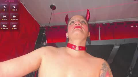 devil_taylorx online show from 10, 3, 2025