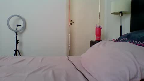 devilbabi online show from 9, 10, 2025