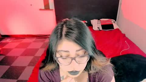 Snapshot of devilfox29 chatting on 1, 3, 2025 L I NA online show from 1, 3, 2025