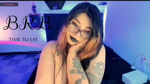 Snapshot of devilfox29 chatting on 16, 10, 2025 L I NA online show from 16, 10, 2025