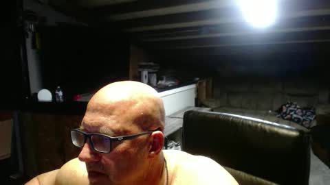 Donthate73 online show from 11, 5, 2026