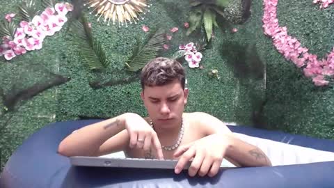 Devil online show from 1, 11, 2025