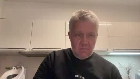 Devon online show from 5, 10, 2025