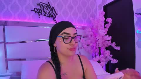 DevoraCook online show from 24, 11, 2025