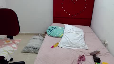 Snapshot of devorasexy2 chatting on 14, 1, 2025 Devora.. online show from 14, 1, 2025