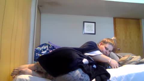 devykitten online show from 14, 2, 2025