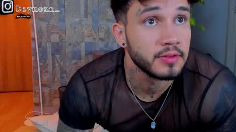 JULIAN online show from 29, 10, 2025