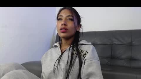 Snapshot of deysha_garncia chatting on 5, 11, 2025 Deysha online show from 5, 11, 2025