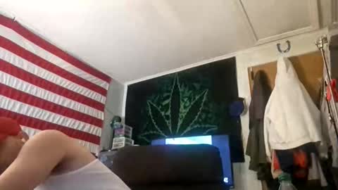 Snapshot of dfresh1_69 chatting on 5, 4, 2026 dfresh1_69 online show from 5, 4, 2026