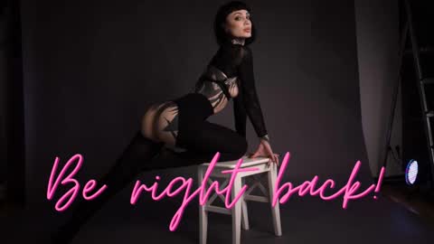 dgtlgrl online show from 23, 9, 2025