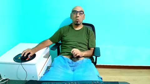 Snapshot of dharne10 chatting on 21, 7, 2026 dharne10 online show from 21, 7, 2026