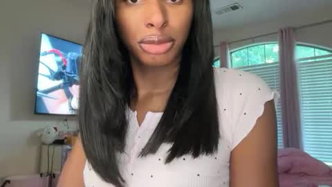 Snapshot of di0rd0lly chatting on 13, 6, 2026 Dolly online show from 13, 6, 2026