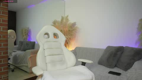 Snapshot of diagostone chatting on 10, 6, 2026 Diego online show from 10, 6, 2026