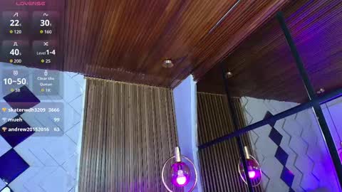 Camila and Megan online show from 25, 10, 2025