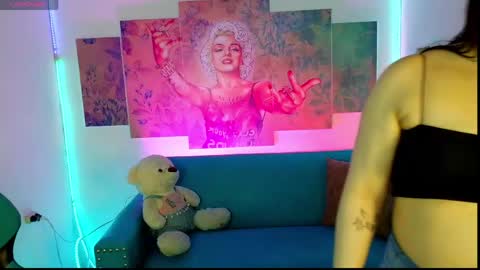 Snapshot of diamondfox_m chatting on 14, 5, 2026 Your Diamond online show from 14, 5, 2026