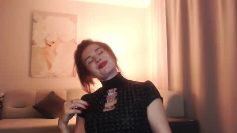 Diana DeLua online show from 13, 9, 2025