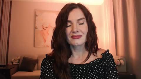 Diana DeLua online show from 29, 9, 2025