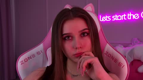 Diana online show from 2, 2, 2025