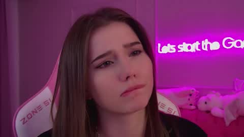 Diana online show from 5, 3, 2025