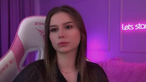 Snapshot of dianabecker chatting on 6, 7, 2026 Diana online show from 6, 7, 2026