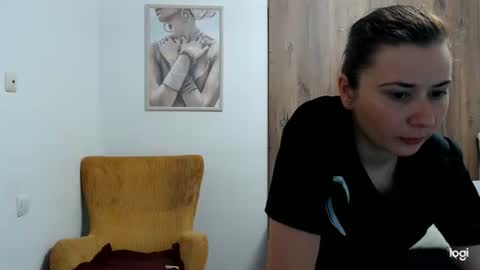 dianasmiey7 online show from 3, 6, 2026