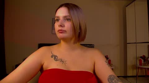 Snapshot of dianemills chatting on 5, 2, 2025 Diane Mills online show from 5, 2, 2025