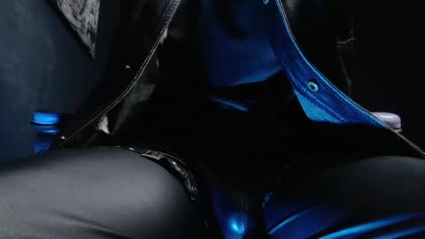 DICAPRIO online show from 22, 4, 2026