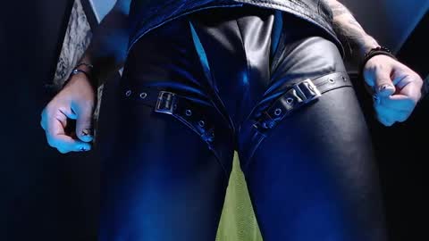 DICAPRIO online show from 23, 4, 2026