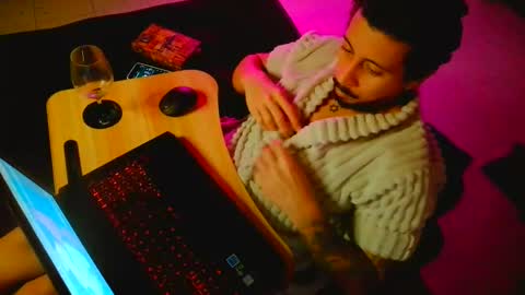 Snapshot of dickdamian_ chatting on 9, 12, 2024 Damin online show from 9, 12, 2024