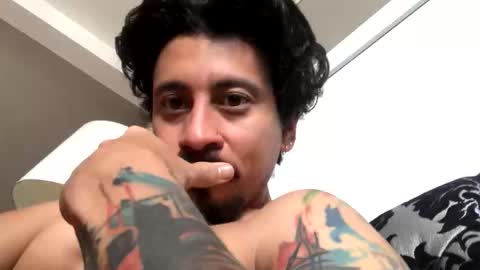 Snapshot of dickdamian_ chatting on 2, 5, 2026 Damin online show from 2, 5, 2026