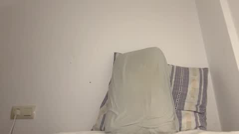 Im Julian  all cum shot videos here    online show from 5, 3, 2025