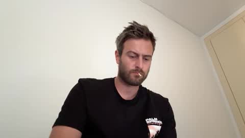 Im Julian  all cum shot videos here    online show from 25, 9, 2025