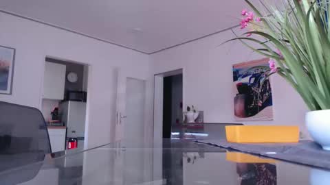 squirtcock online show from 16, 11, 2025