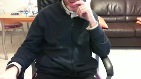 didonc from france..... online show from 5, 4, 2026