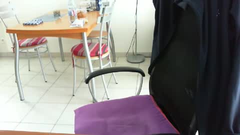 didonc from france..... online show from 24, 4, 2026