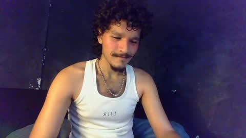 diemond_latinx98 online show from 19, 4, 2026