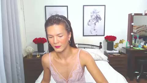 Dennesse online show from 15, 1, 2025