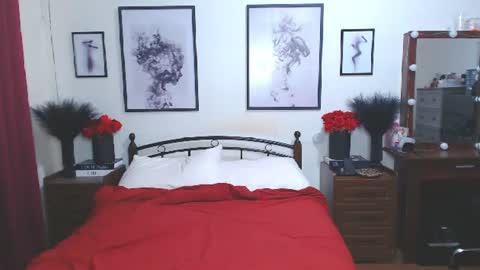 Dennesse online show from 4, 12, 2025