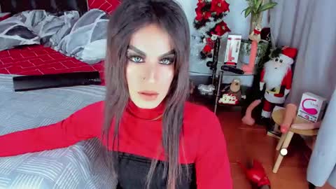 Snapshot of difiortiffany chatting on 24, 12, 2024 difiortiffany online show from 24, 12, 2024