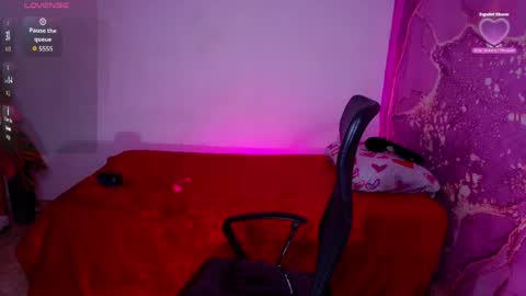 Snapshot of diiosa_latina chatting on 4, 6, 2026 diiosa_latina online show from 4, 6, 2026